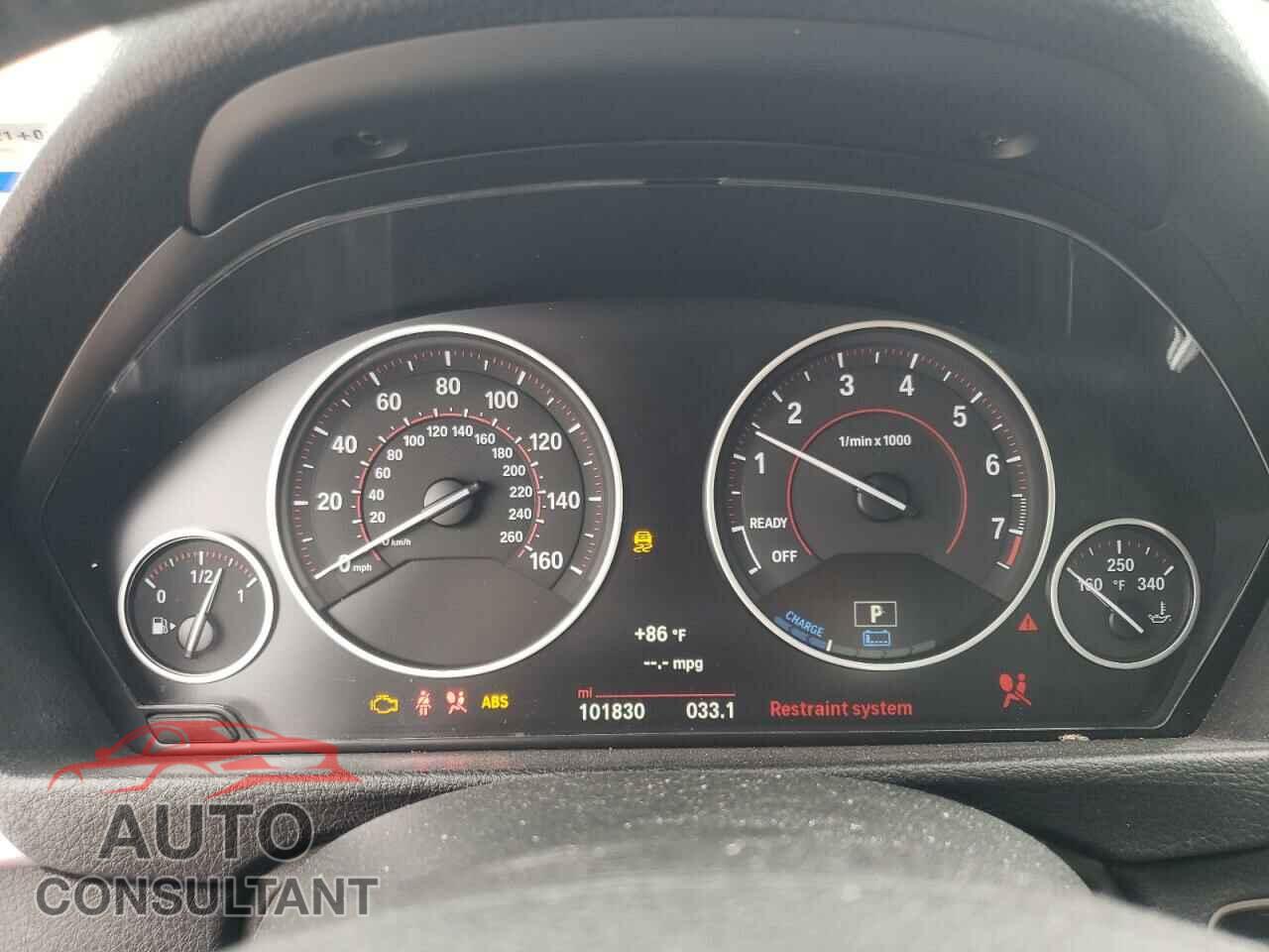 BMW 3 SERIES 2017 - WBA8E1C31HA029669