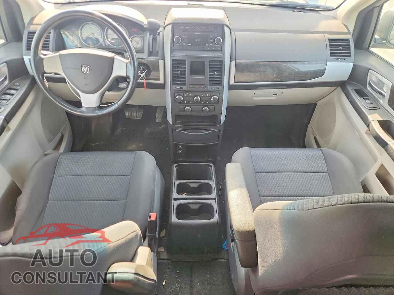 DODGE CARAVAN 2010 - 2D4RN5D14AR174544