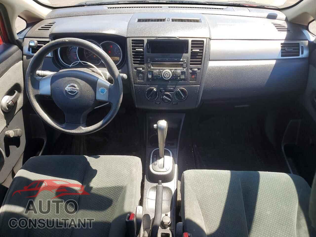 NISSAN VERSA 2011 - 3N1BC1AP1BL455000