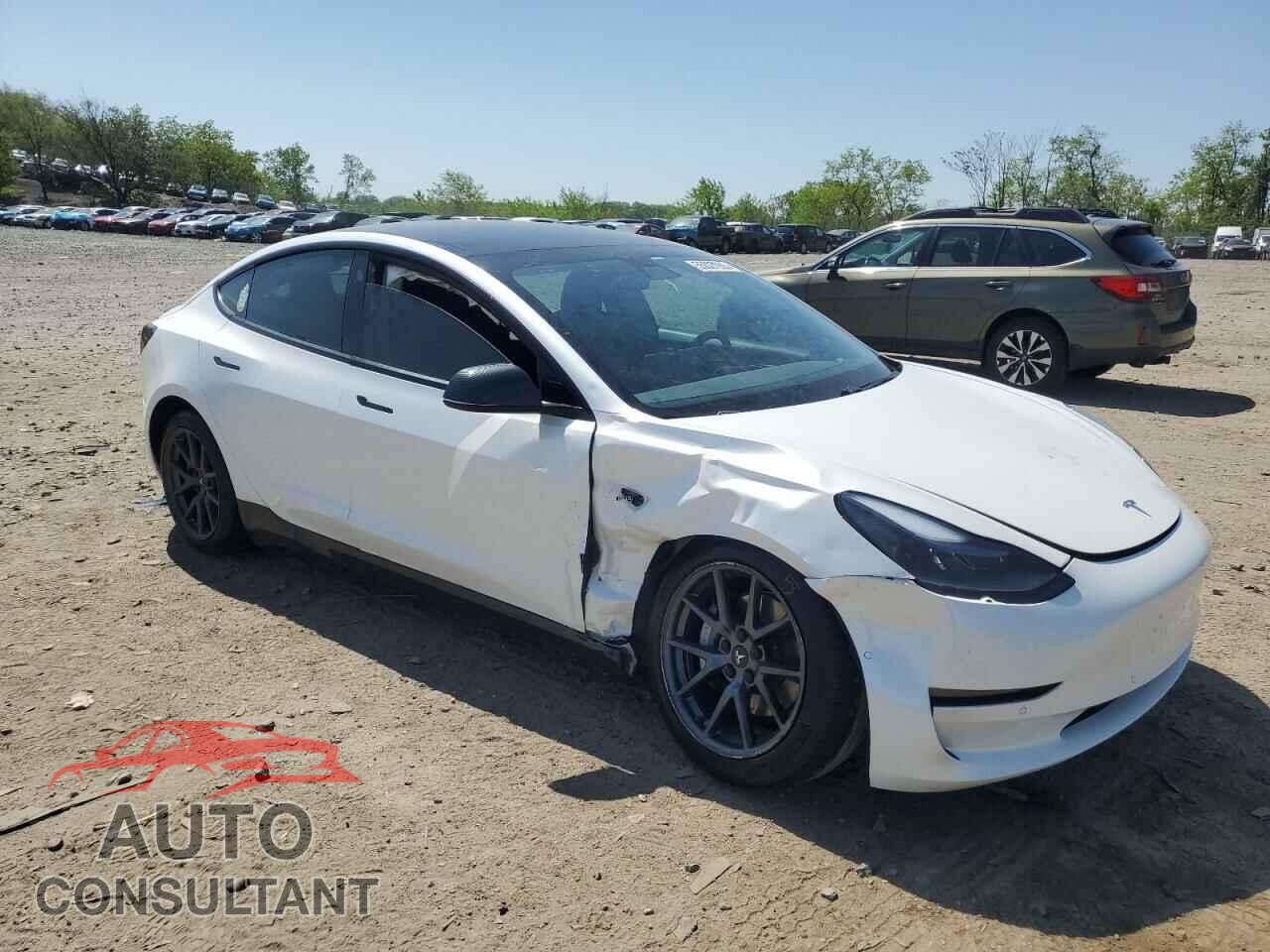 TESLA MODEL 3 2021 - 5YJ3E1EA8MF016492