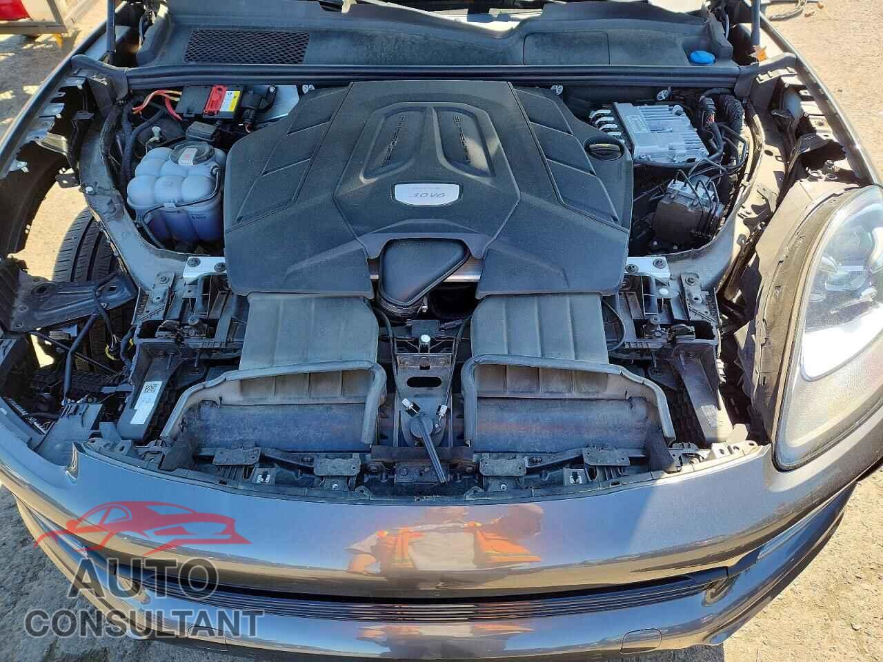 PORSCHE CAYENNE 2021 - WP1AA2AY2MDA04467