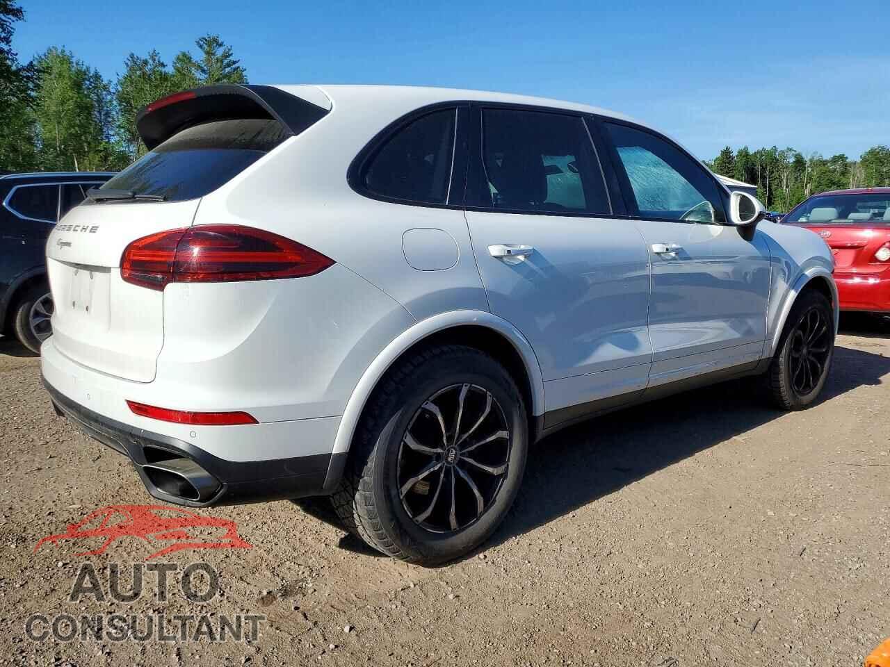 PORSCHE CAYENNE 2017 - WP1AA2A25HKA81511