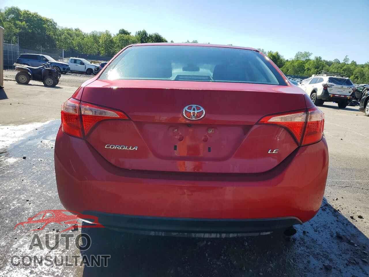 TOYOTA COROLLA 2017 - 2T1BURHEXHC828110