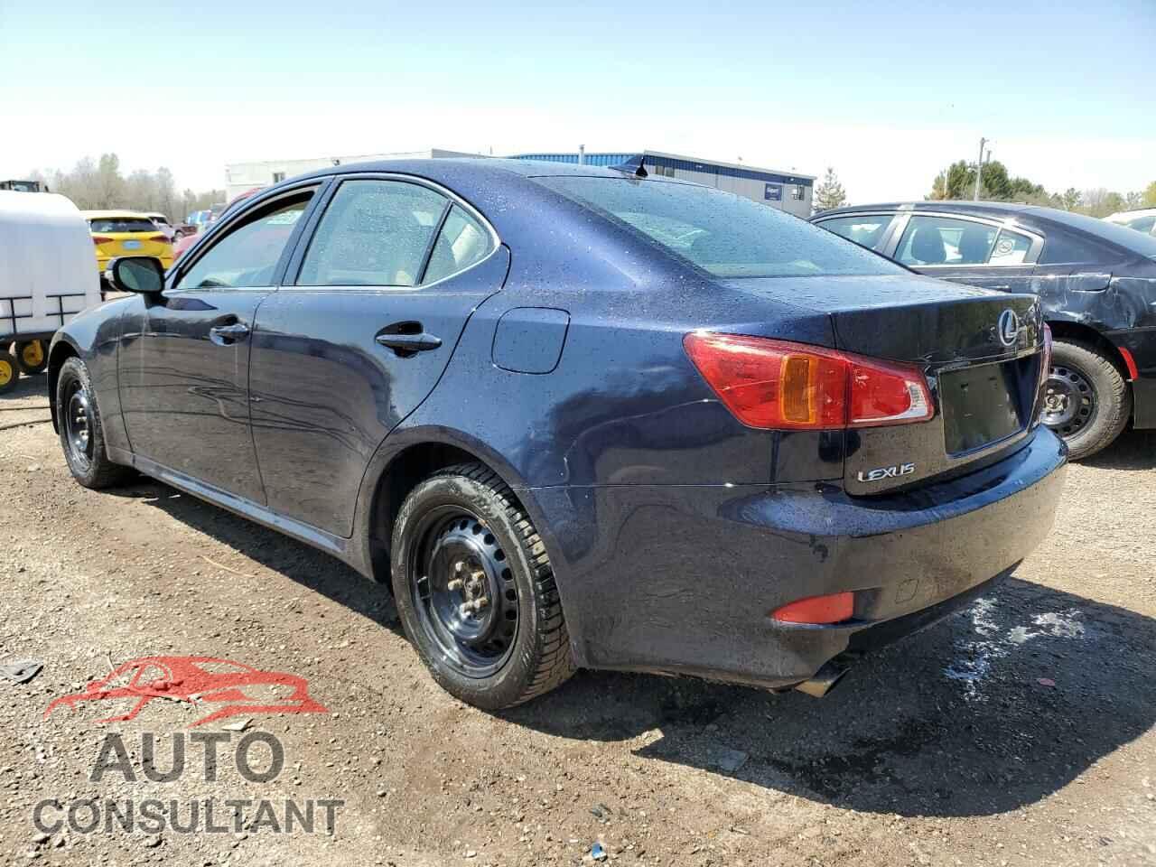 LEXUS IS 2009 - JTHCK262X95033551