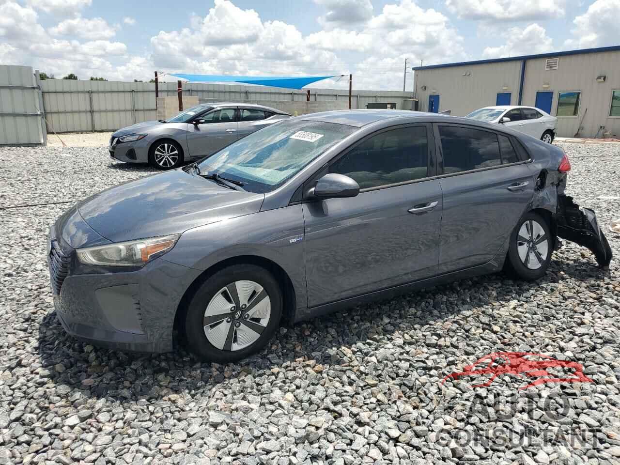 HYUNDAI IONIQ 2017 - KMHC65LC5HU047944