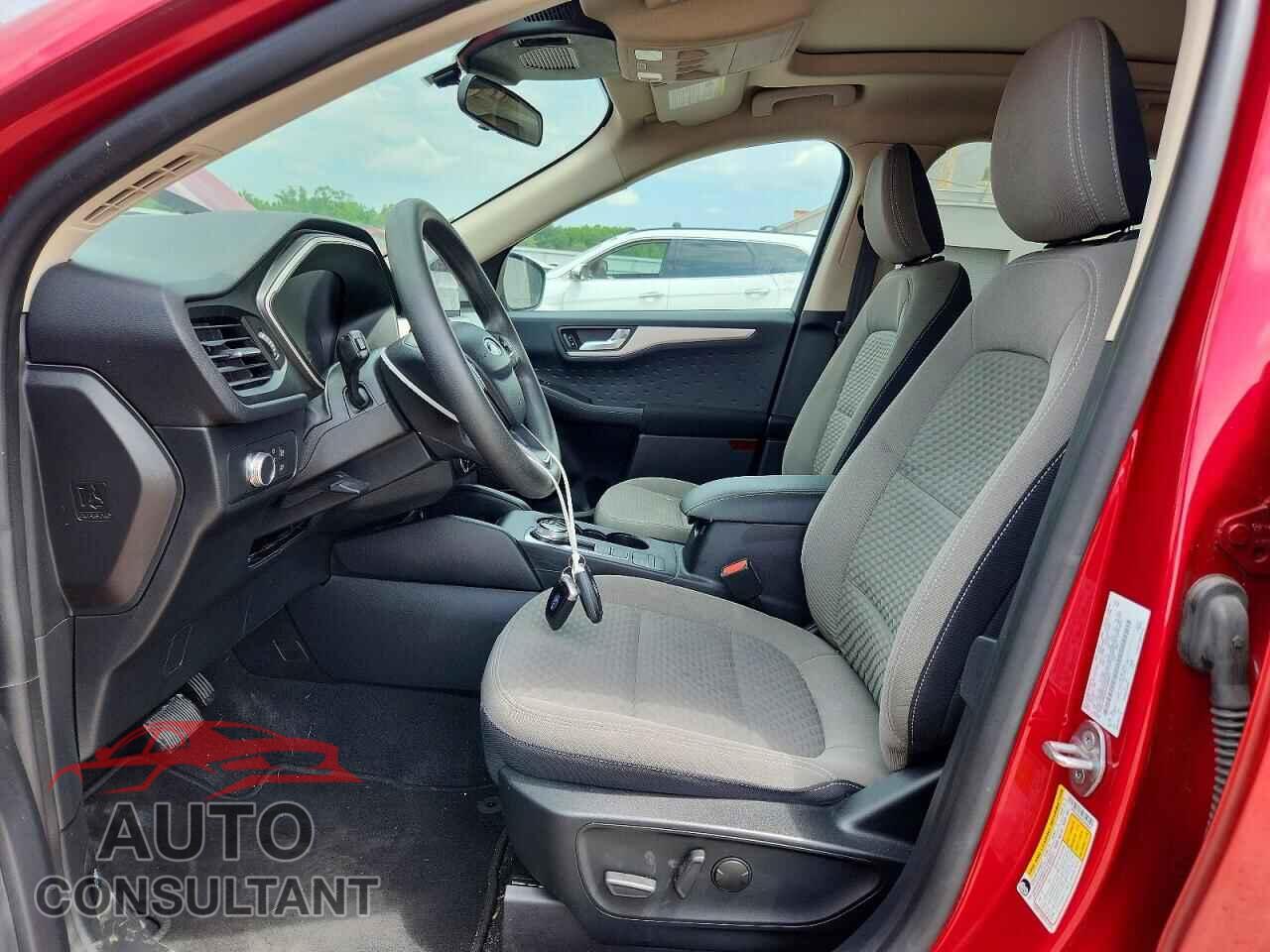 FORD ESCAPE 2020 - 1FMCU0G68LUA69801