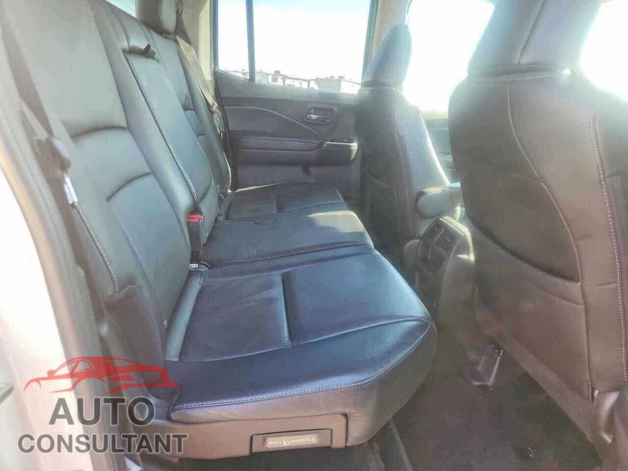 HONDA RIDGELINE 2017 - 5FPYK3F74HB024468