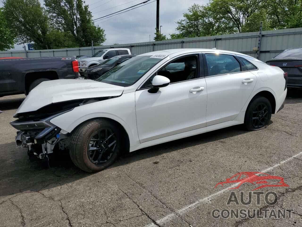 KIA K5 2025 - KNAG24J7XS5280749