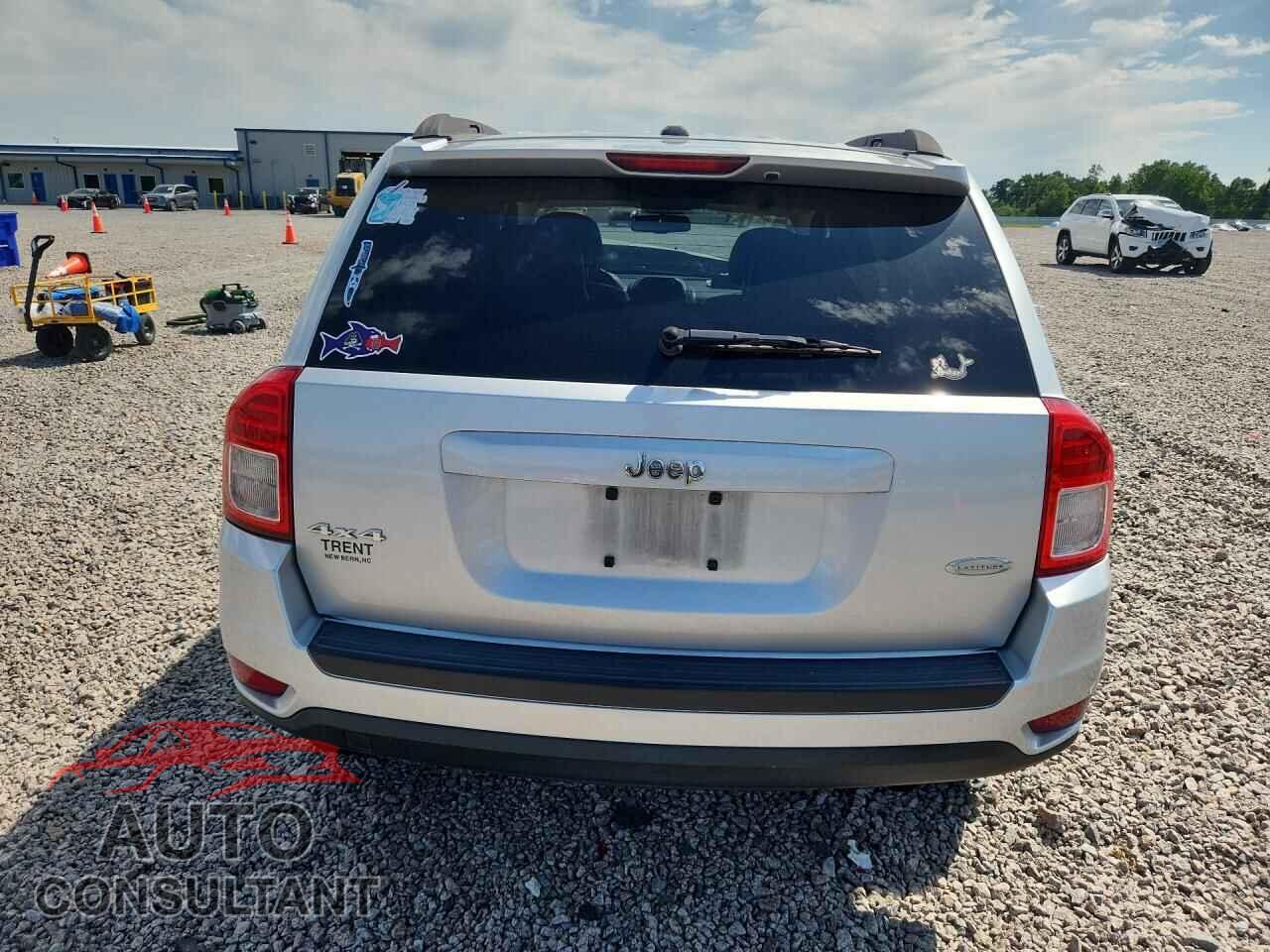 JEEP COMPASS 2012 - 1C4NJDEB8CD613520