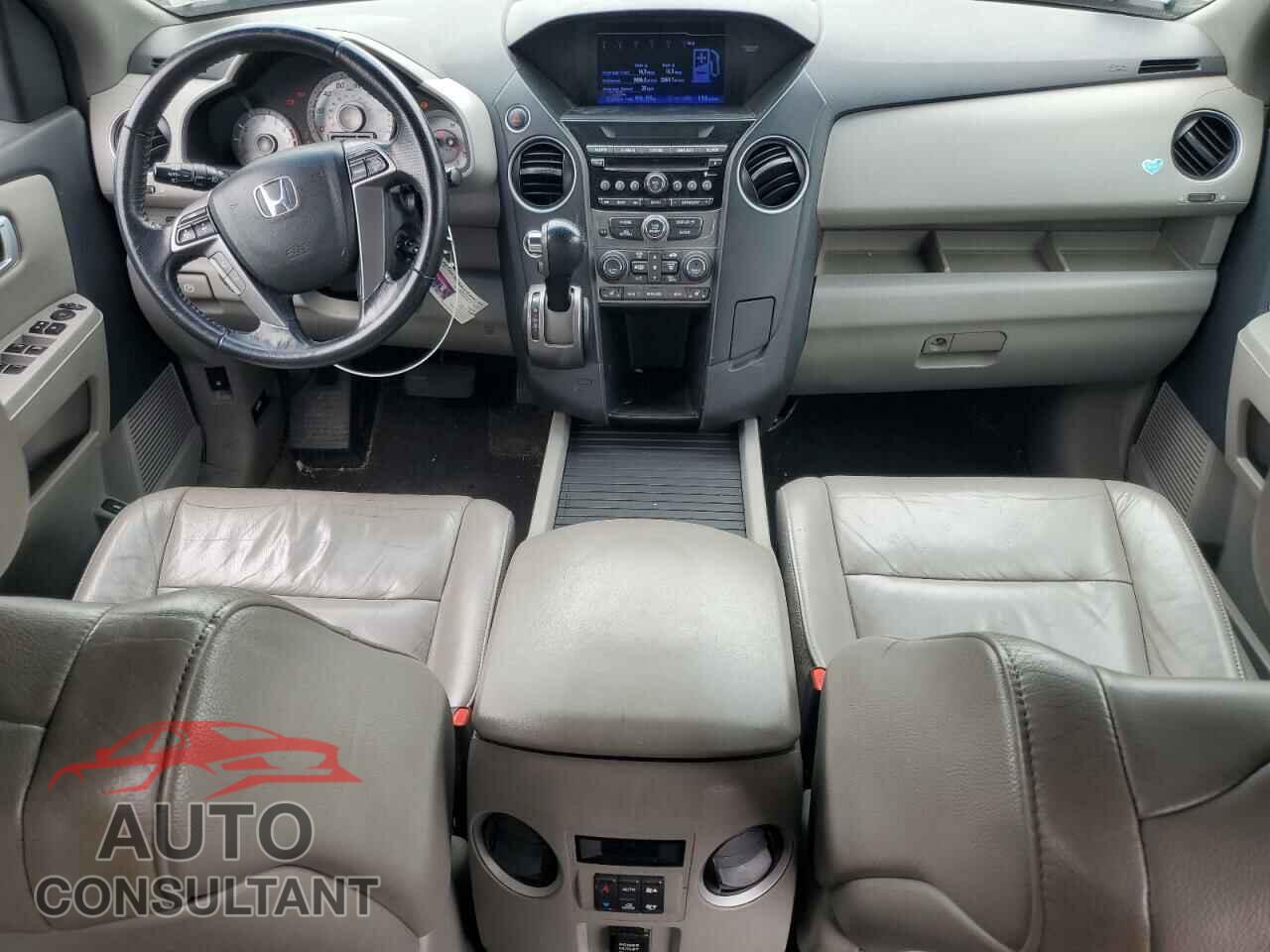 HONDA PILOT 2012 - 5FNYF4H53CB045237
