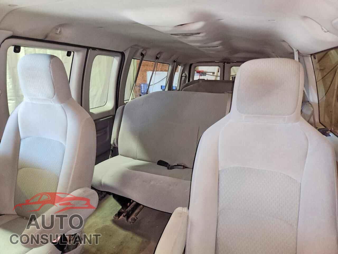 FORD ECONOLINE 2009 - 1FBSS31L09DA73795