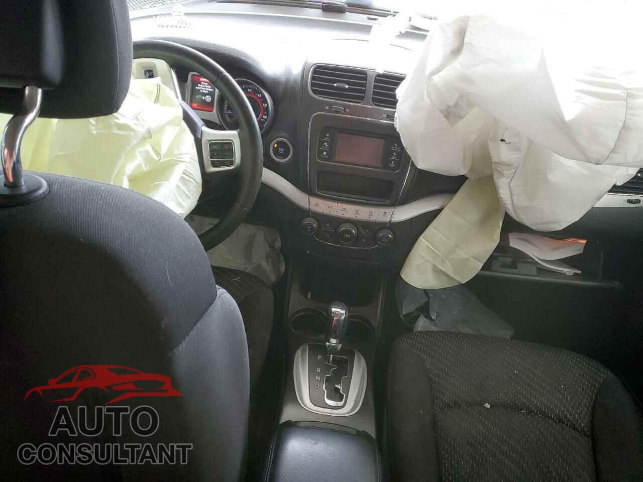 DODGE JOURNEY 2015 - 3C4PDCAB0FT720639