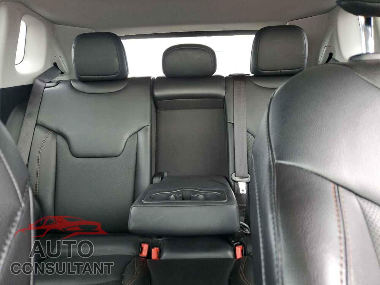 JEEP COMPASS 2020 - 3C4NJDCB0LT252202