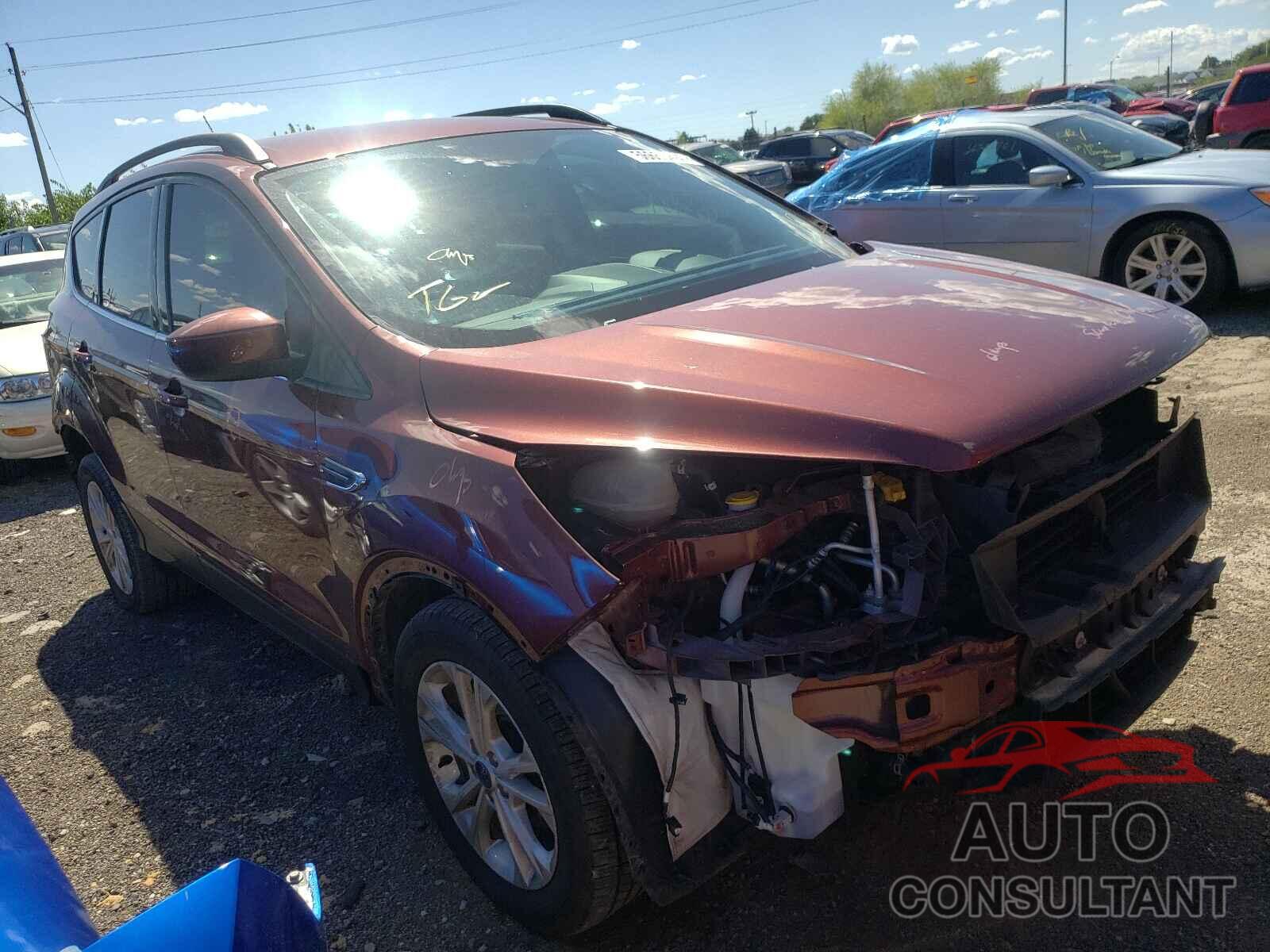 FORD ESCAPE 2018 - 1FMCU0GD5JUC17950