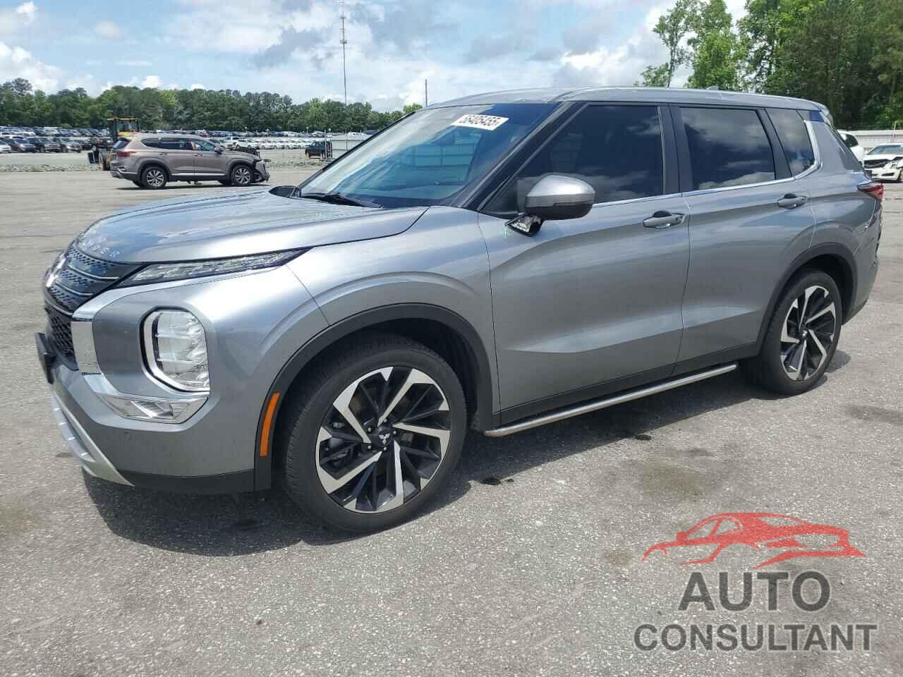 MITSUBISHI OUTLANDER 2023 - JA4J3UA82PZ058960