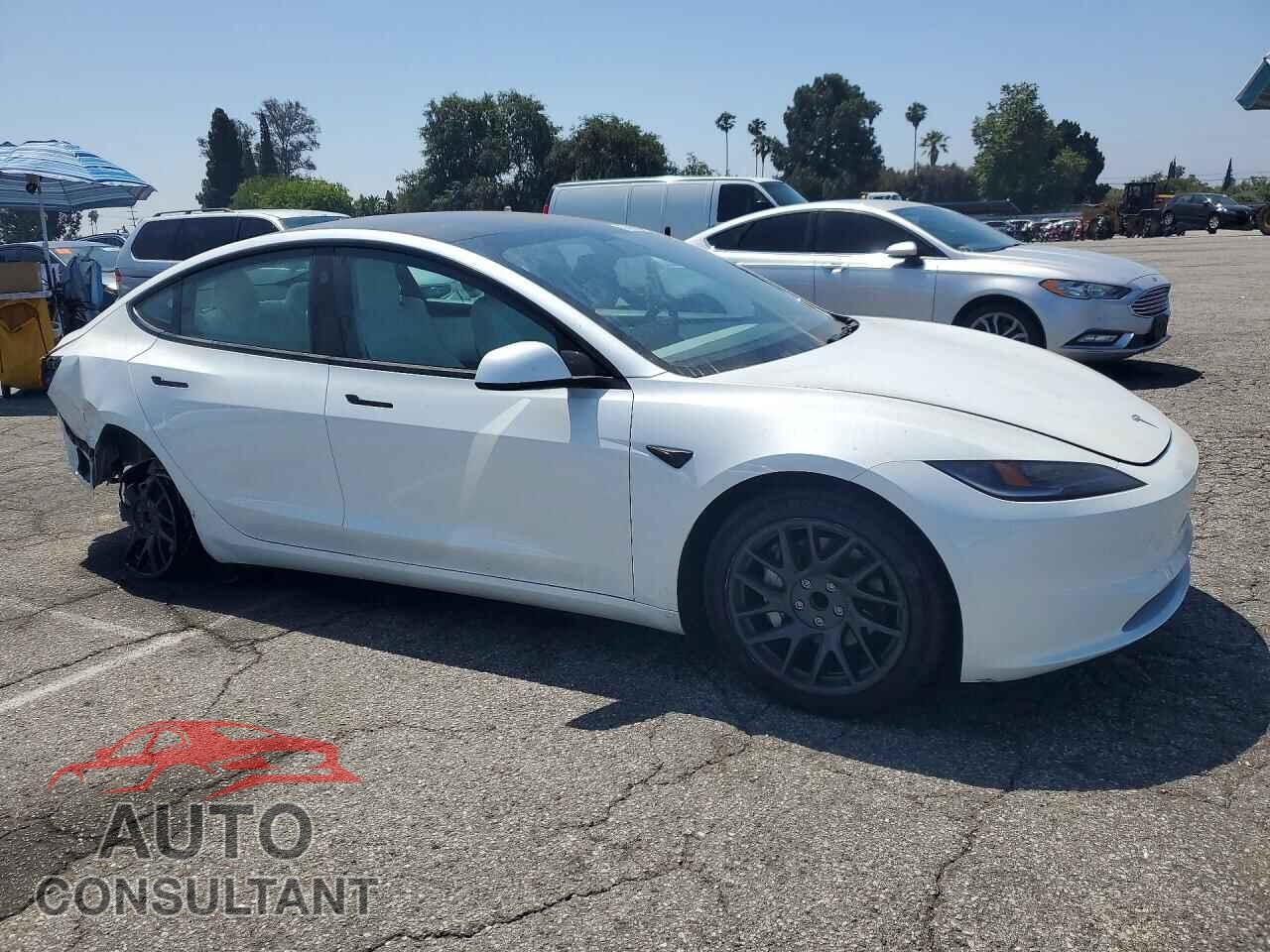 TESLA MODEL 3 2024 - 5YJ3E1EA8RF865934