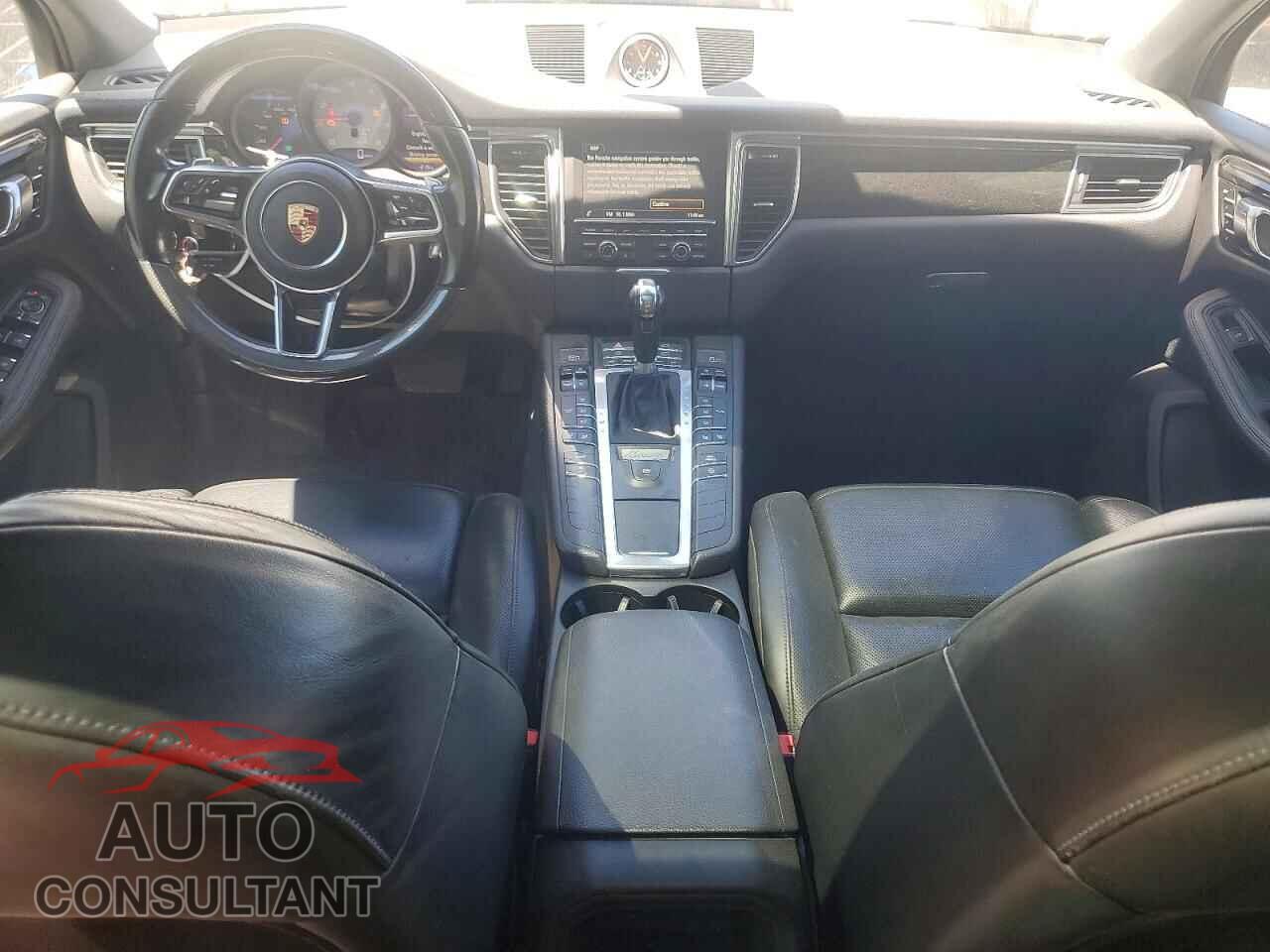 PORSCHE MACAN 2015 - WP1AB2A55FLB72406
