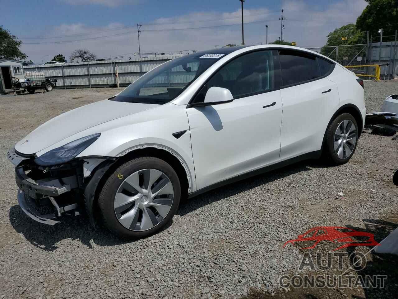 TESLA MODEL Y 2021 - 5YJYGAEE8MF258461