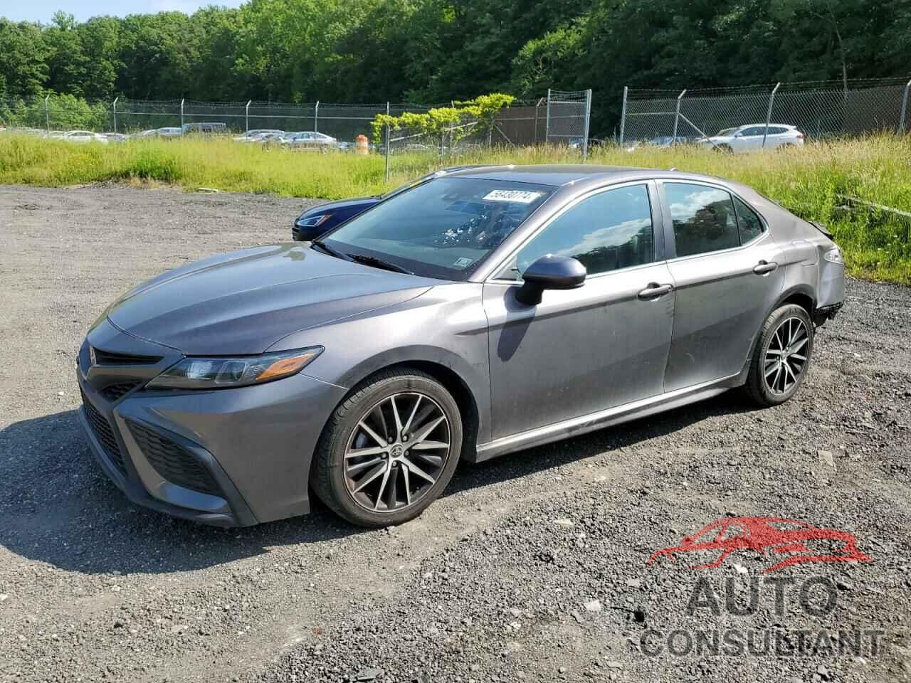 TOYOTA CAMRY 2021 - 4T1G11AKXMU587478