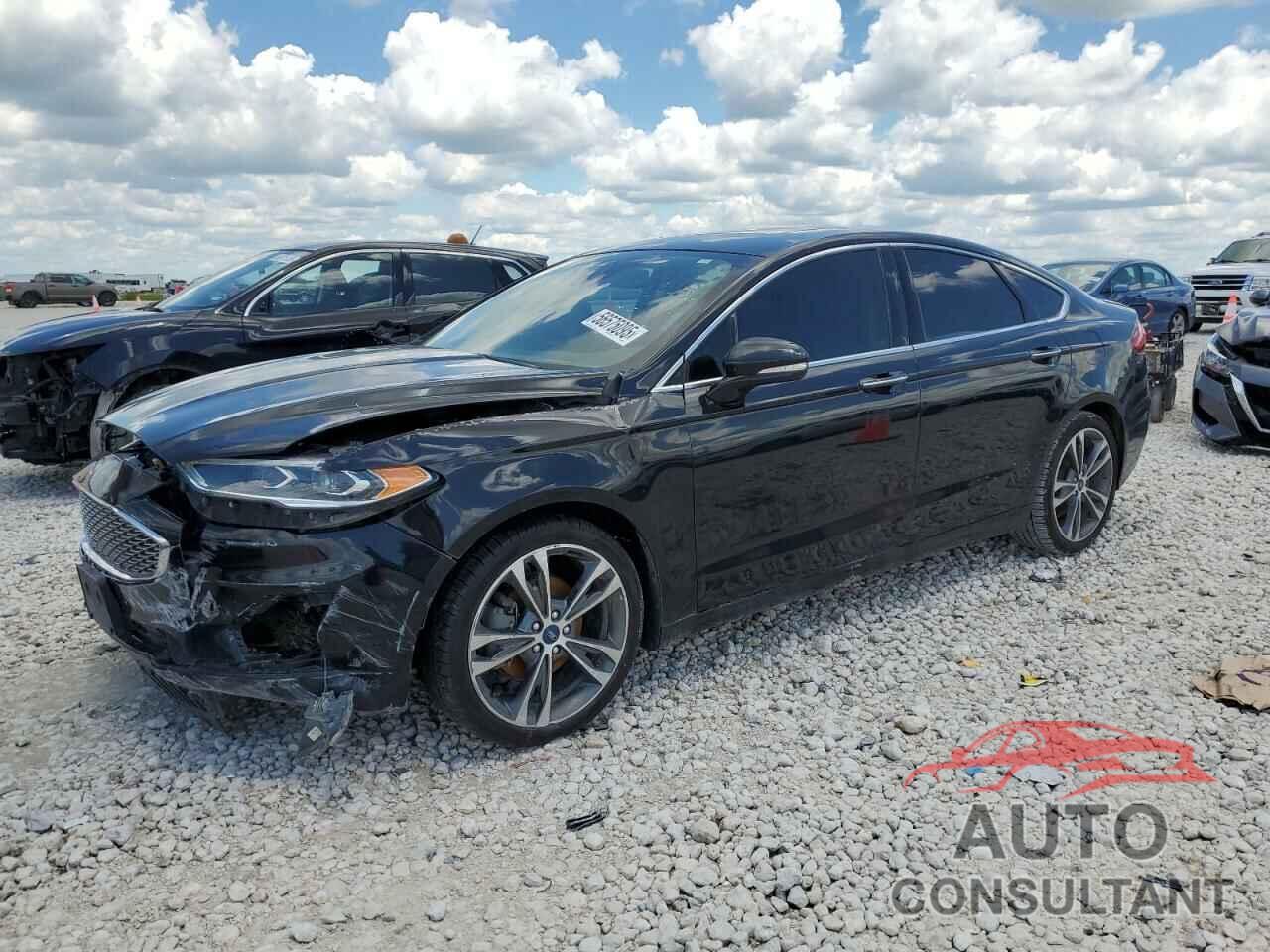 FORD FUSION 2019 - 3FA6P0D98KR124041