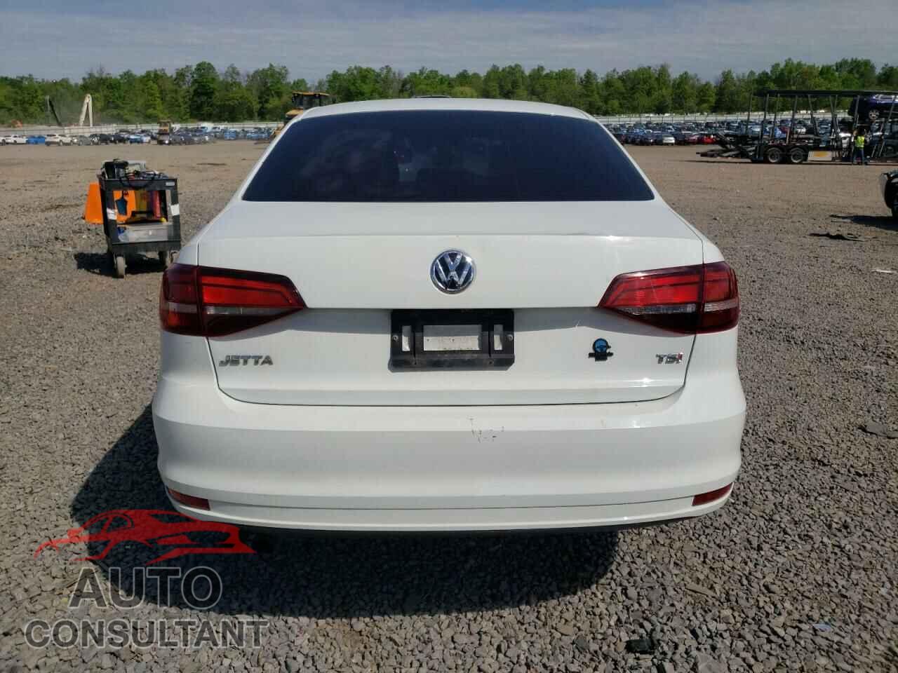 VOLKSWAGEN JETTA 2017 - 3VW2B7AJ4HM403083