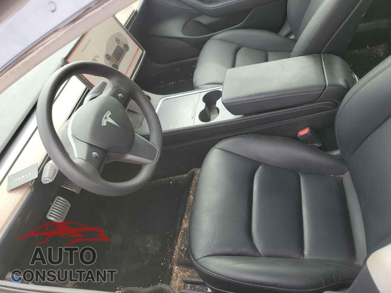 TESLA MODEL 3 2022 - 5YJ3E1EB1NF346355