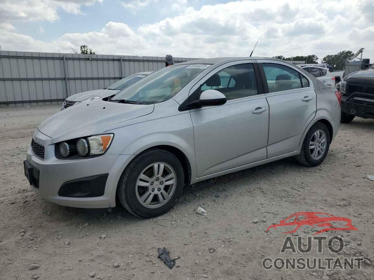 CHEVROLET SONIC 2012 - 1G1JC5SH3C4170306