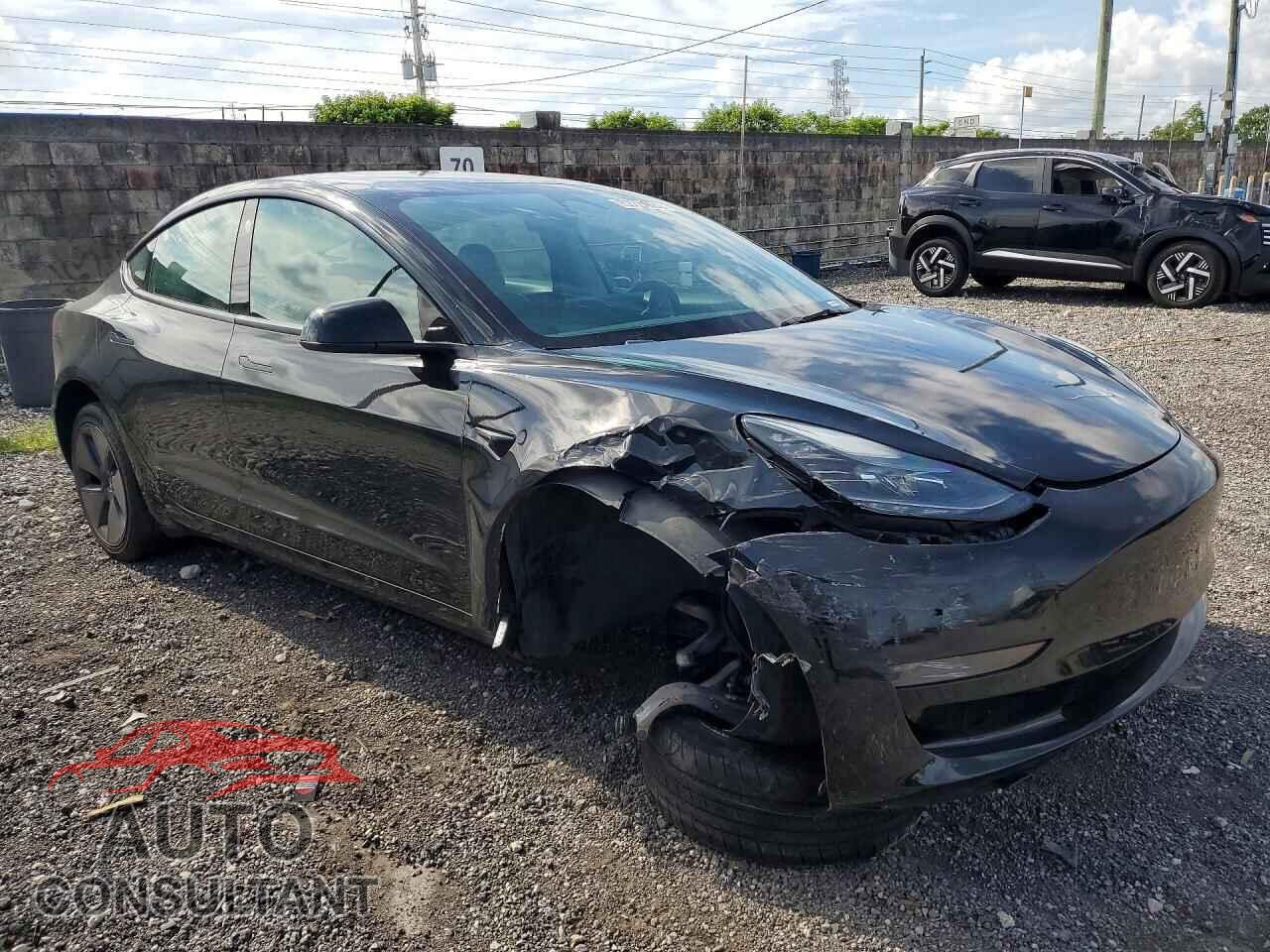 TESLA MODEL 3 2023 - 5YJ3E1EA3PF456298