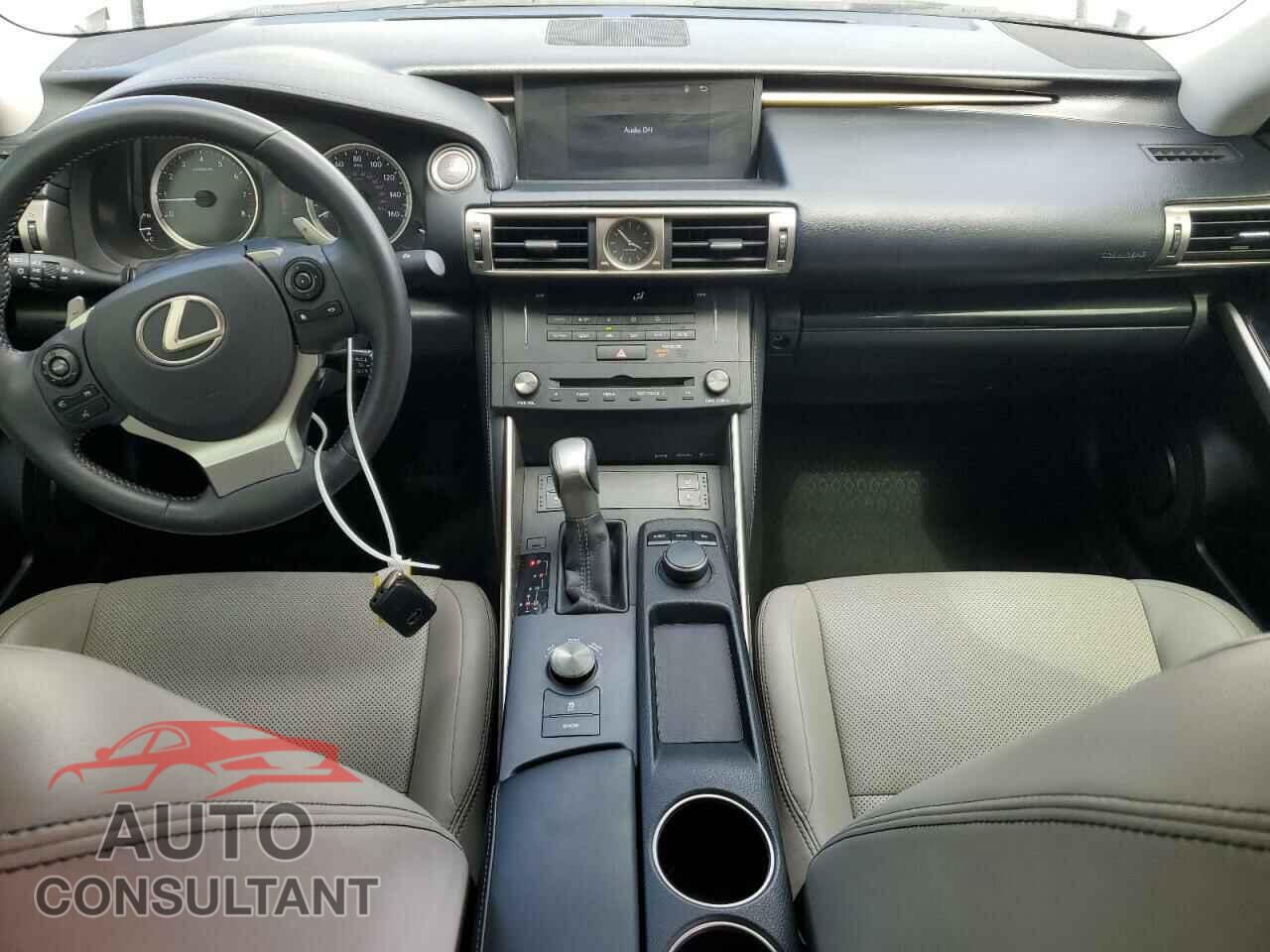LEXUS IS 2015 - JTHCF1D21F5018983