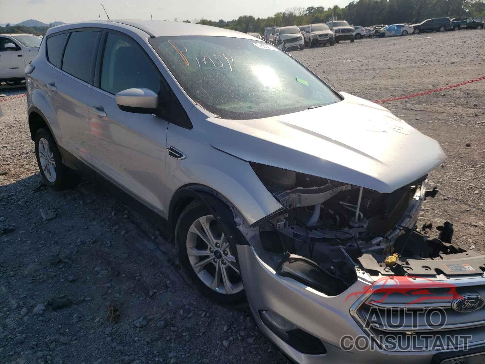 FORD ESCAPE 2017 - 1FMCU9GD1HUA37623