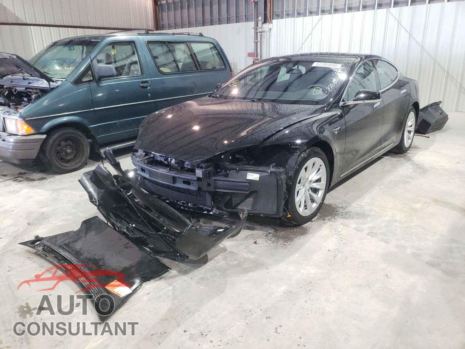 TESLA MODEL S 2018 - 5YJSA1E2XJF266683