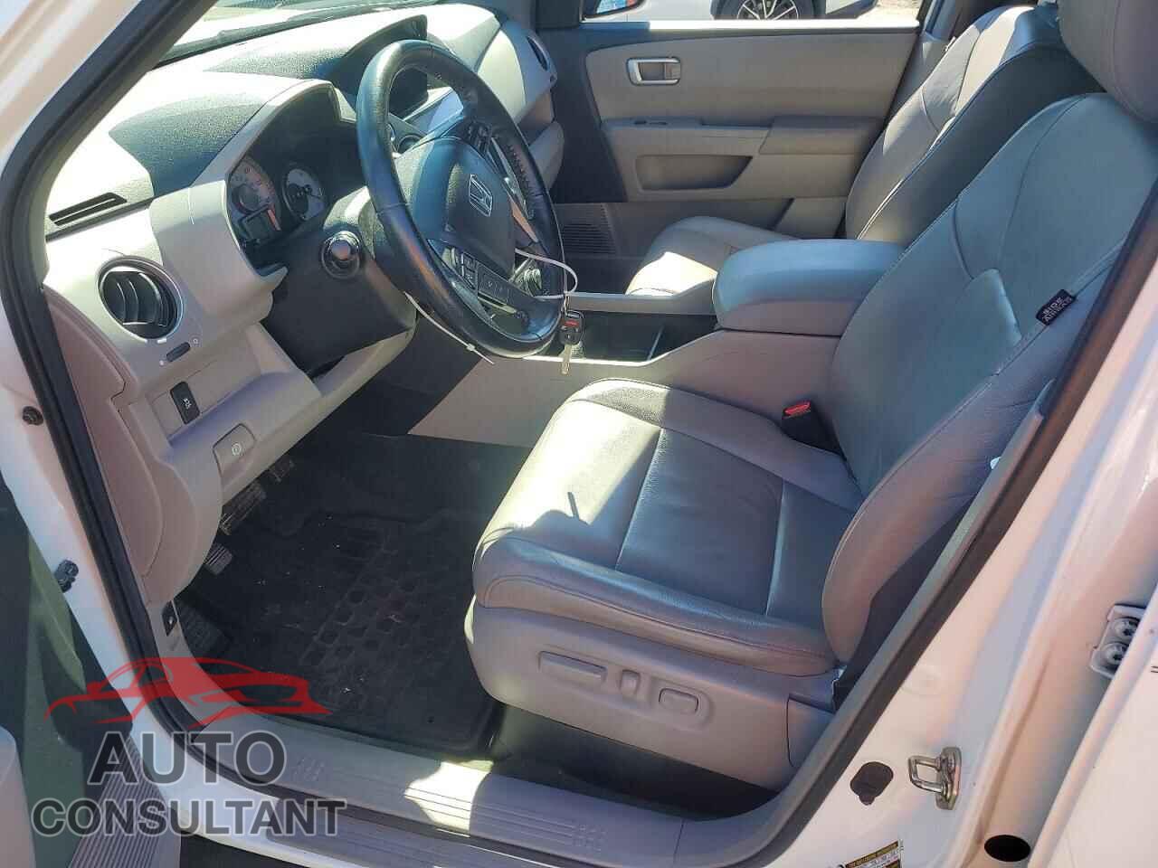 HONDA PILOT 2014 - 5FNYF4H75EB010963