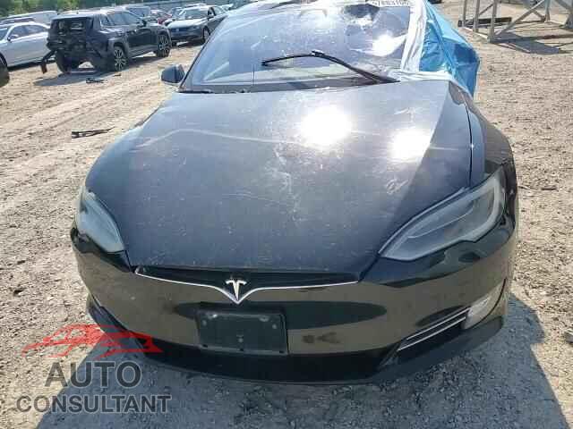 TESLA MODEL S 2017 - 5YJSA1E14HF231090
