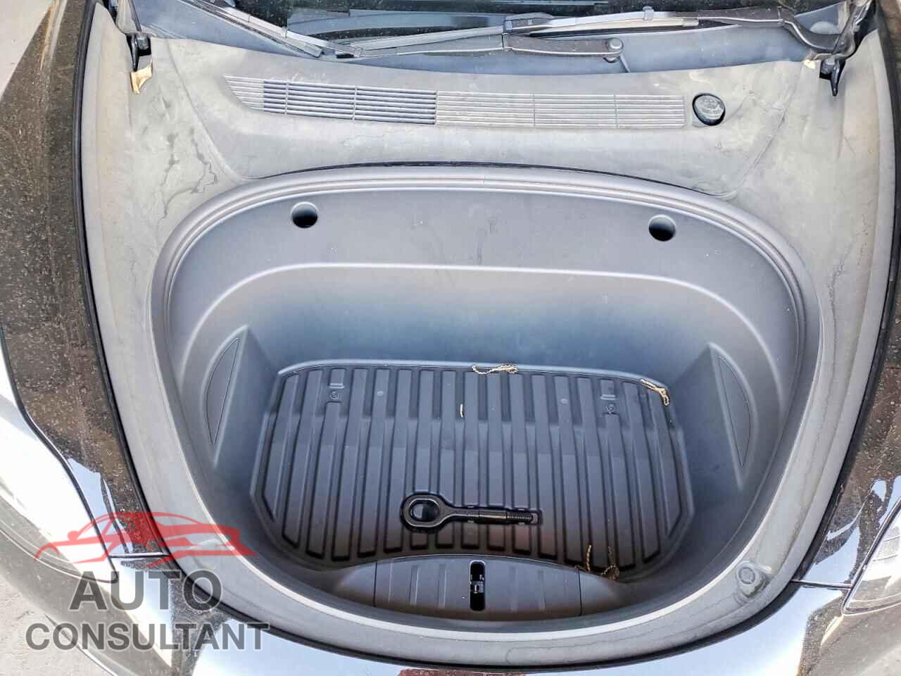 TESLA MODEL 3 2023 - 5YJ3E1EAXPF707074