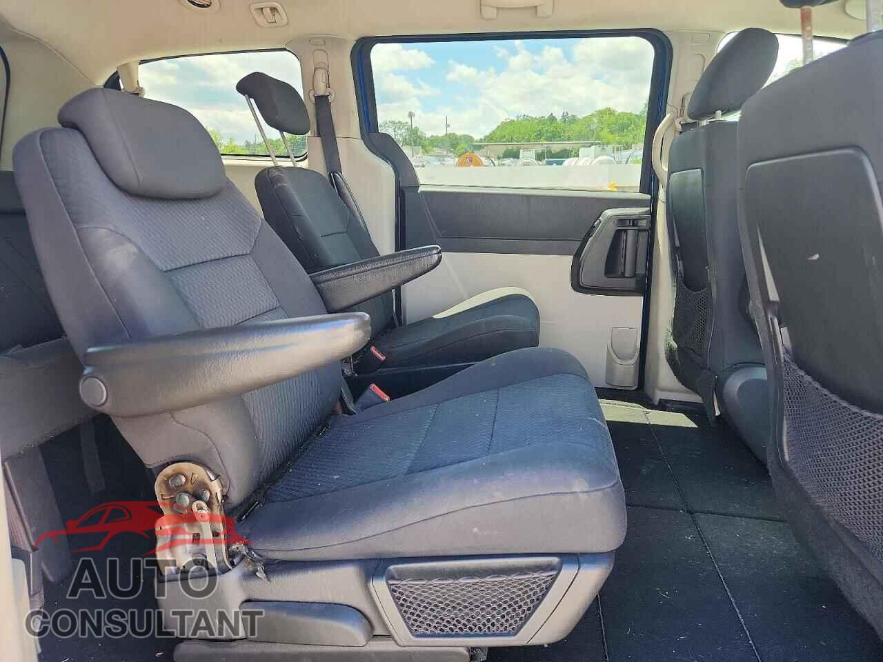 DODGE CARAVAN 2010 - 2D4RN4DE2AR108085