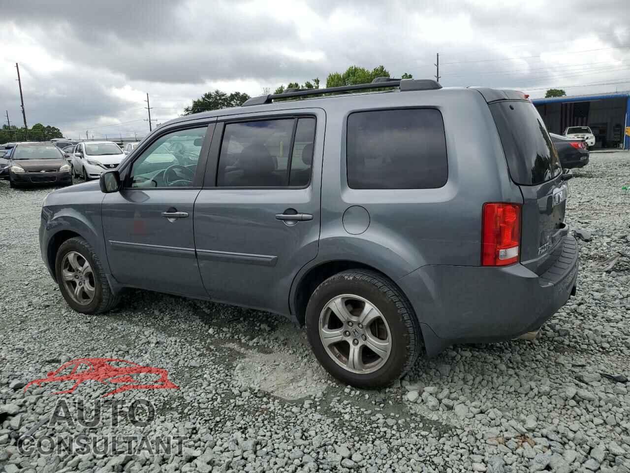 HONDA PILOT 2013 - 5FNYF3H63DB014252
