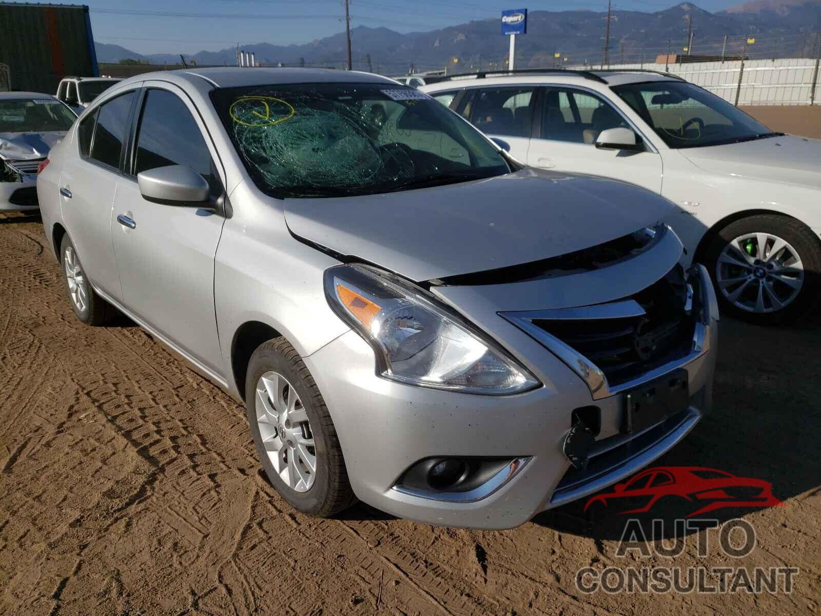 NISSAN VERSA 2018 - 3N1CN7AP6JL821131