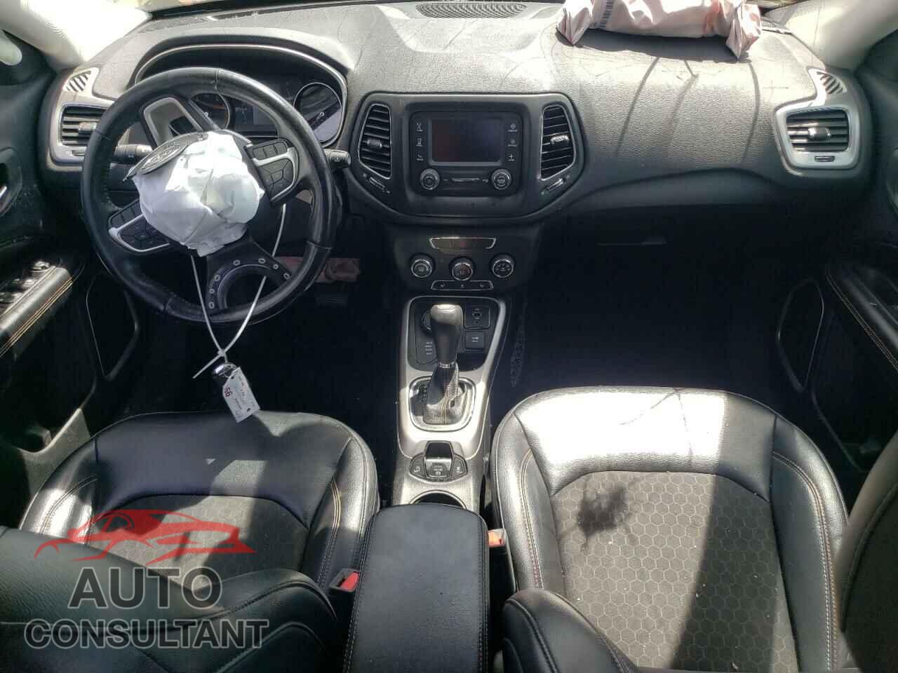 JEEP COMPASS 2017 - 3C4NJDBBXHT631541