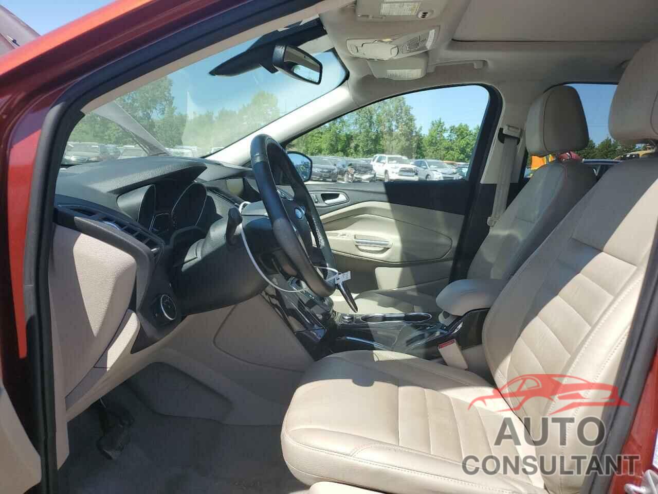 FORD ESCAPE 2015 - 1FMCU0J9XFUC78898