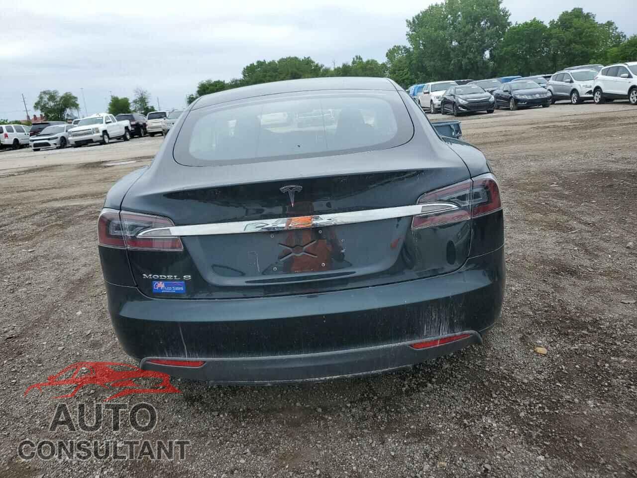 TESLA MODEL S 2013 - 5YJSA1AC2DFP10500