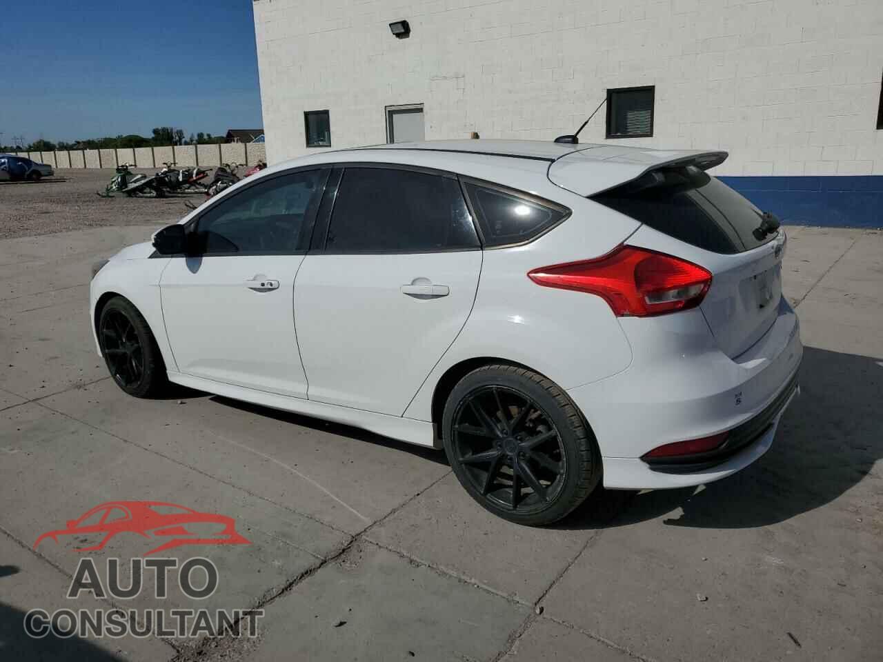 FORD FOCUS 2016 - 1FADP3L99GL398915