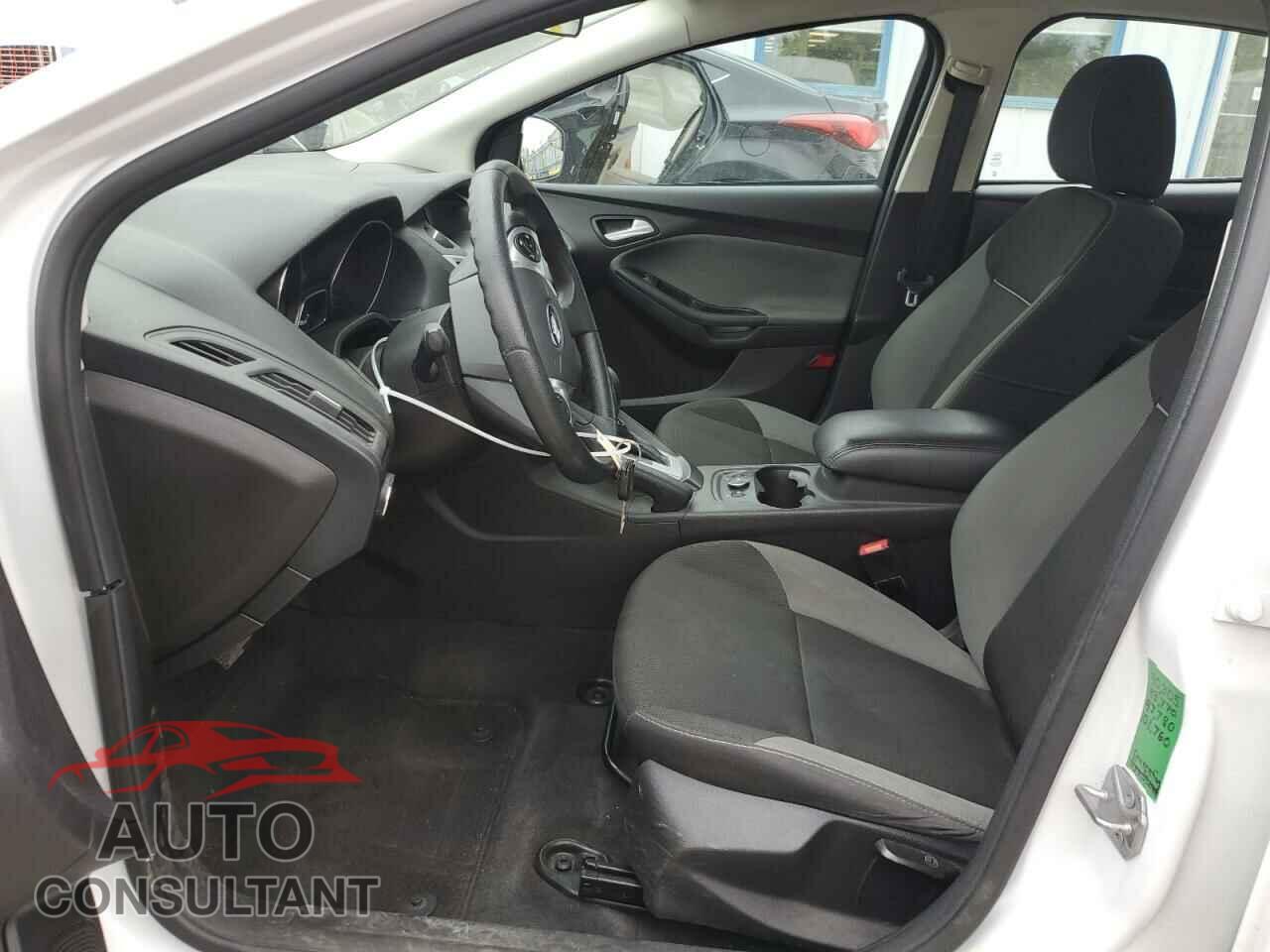 FORD FOCUS 2014 - 1FADP3F25EL293963