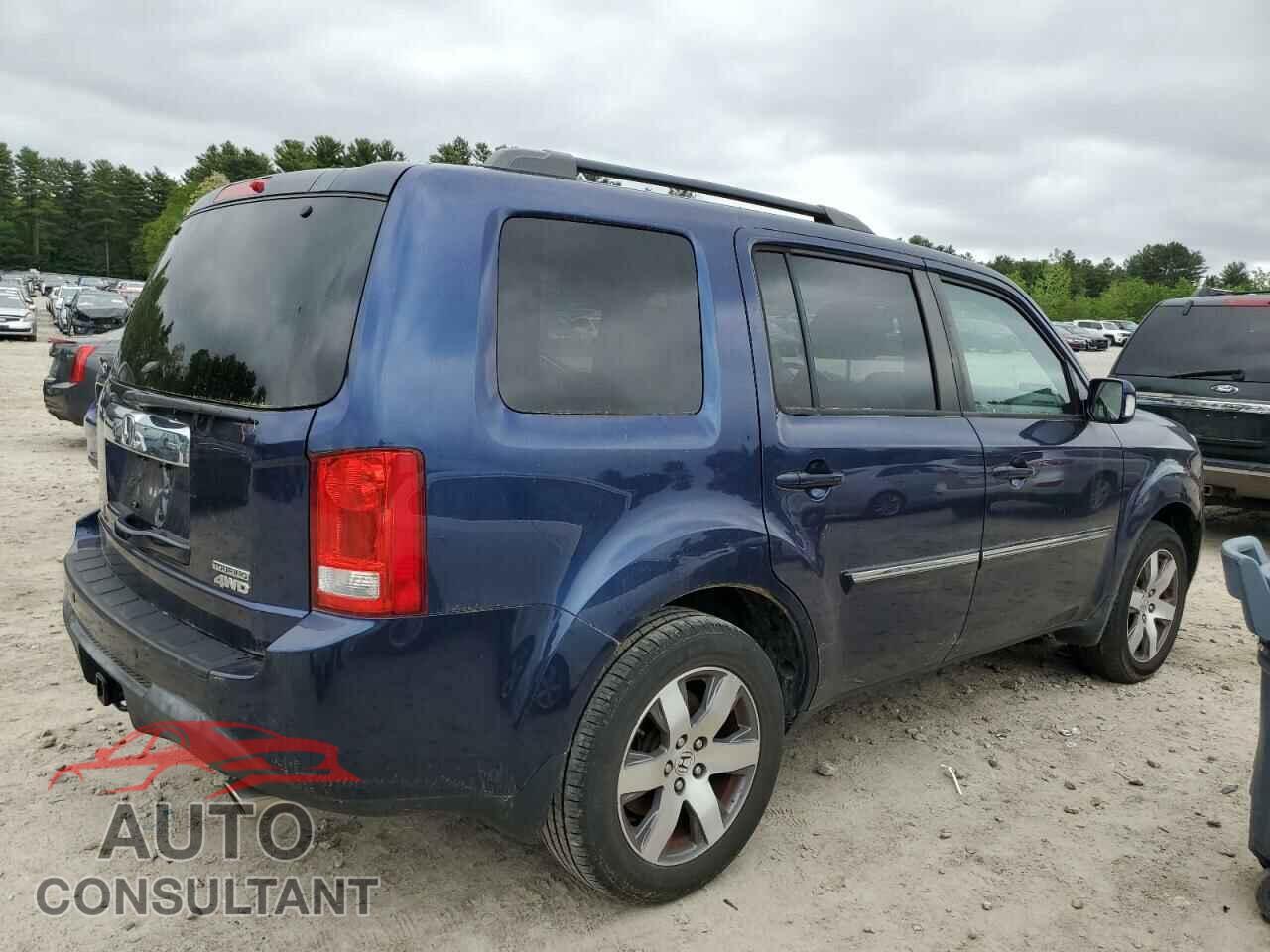 HONDA PILOT 2015 - 5FNYF4H95FB005152