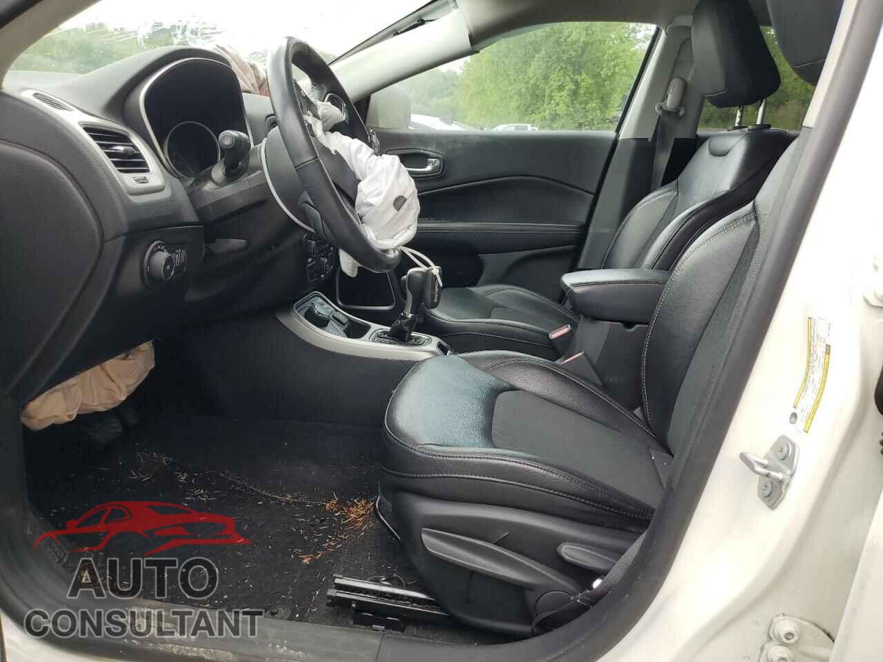JEEP COMPASS 2019 - 3C4NJDBB9KT776576