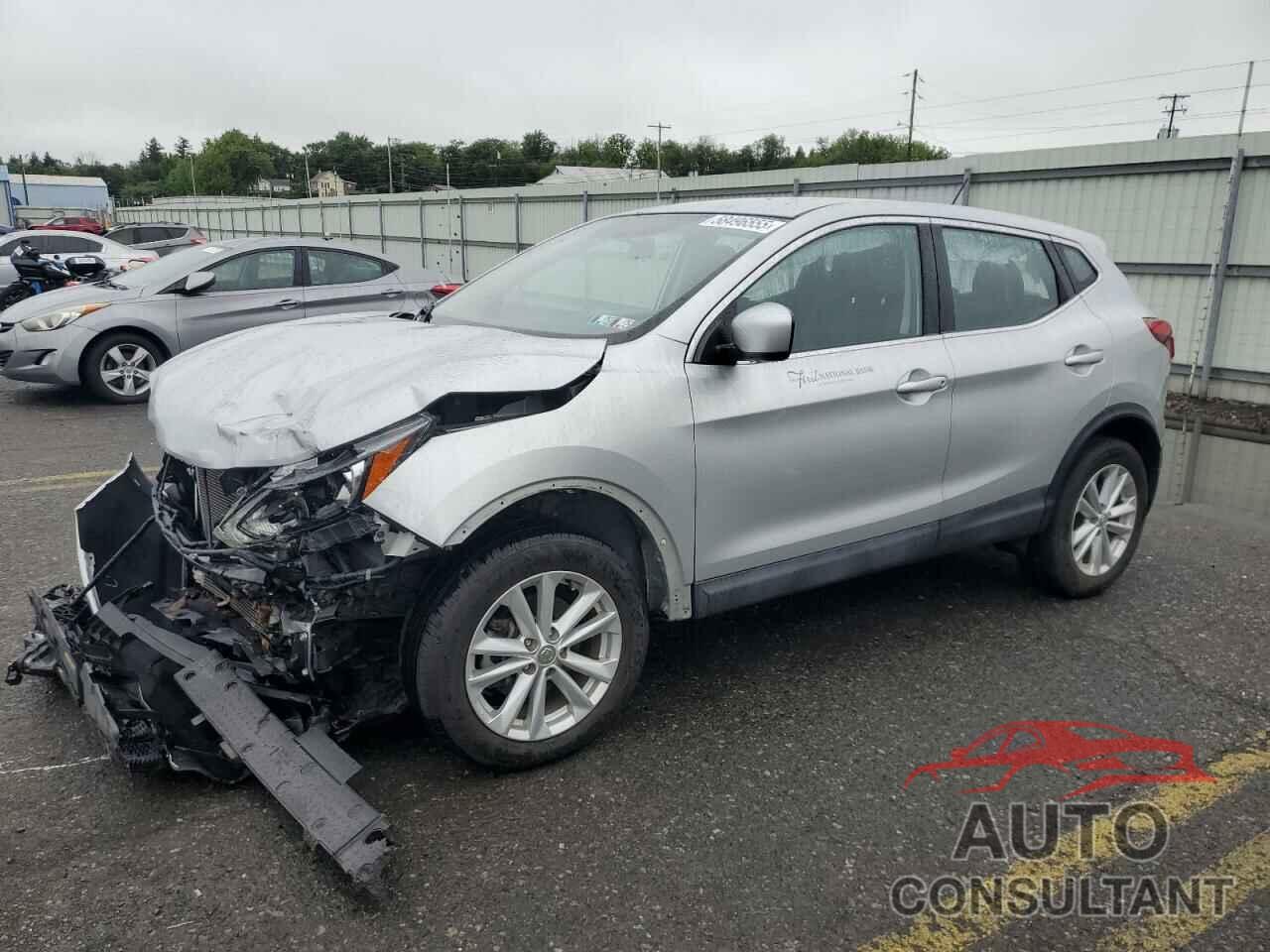 NISSAN ROGUE 2017 - JN1BJ1CR7HW128897