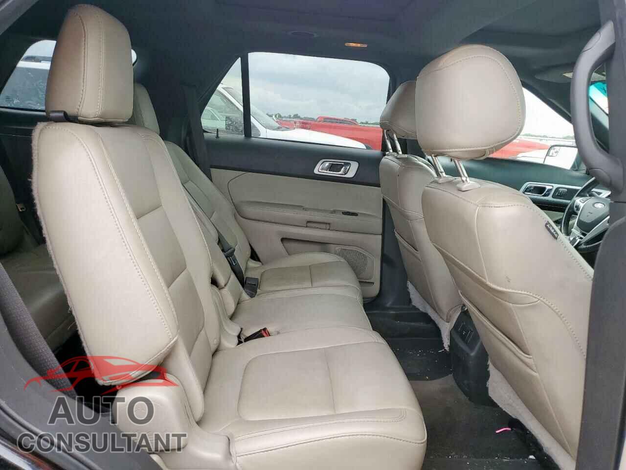 FORD EXPLORER 2015 - 1FM5K7F82FGC07068