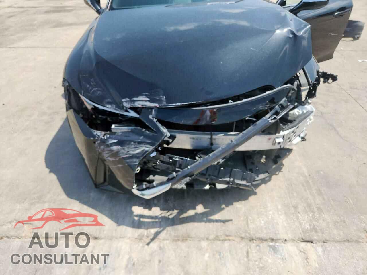 LEXUS IS 2021 - JTHCA1D21M5117945