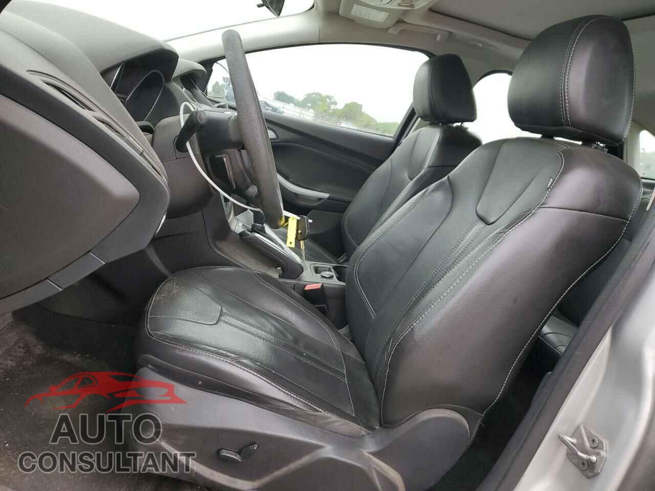 FORD FOCUS 2013 - 1FADP3F20DL284960