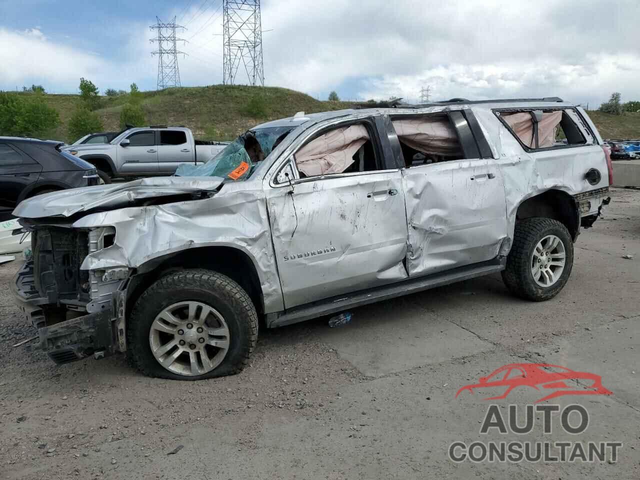 CHEVROLET SUBURBAN 2016 - 1GNSKHKC4GR285212
