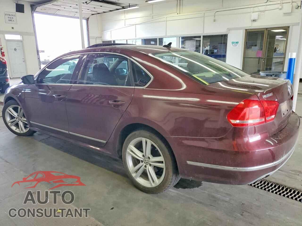 VOLKSWAGEN PASSAT 2013 - 1VWCN7A36DC015006